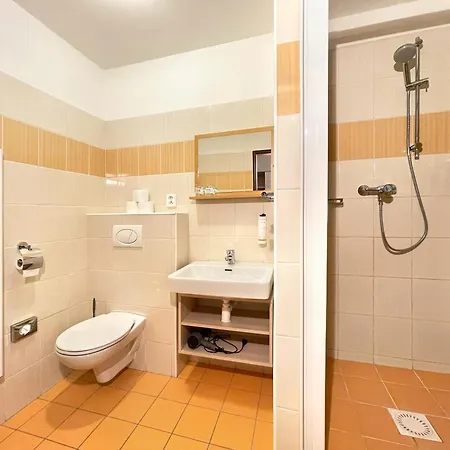 Wellness Sauna Hotell 3*